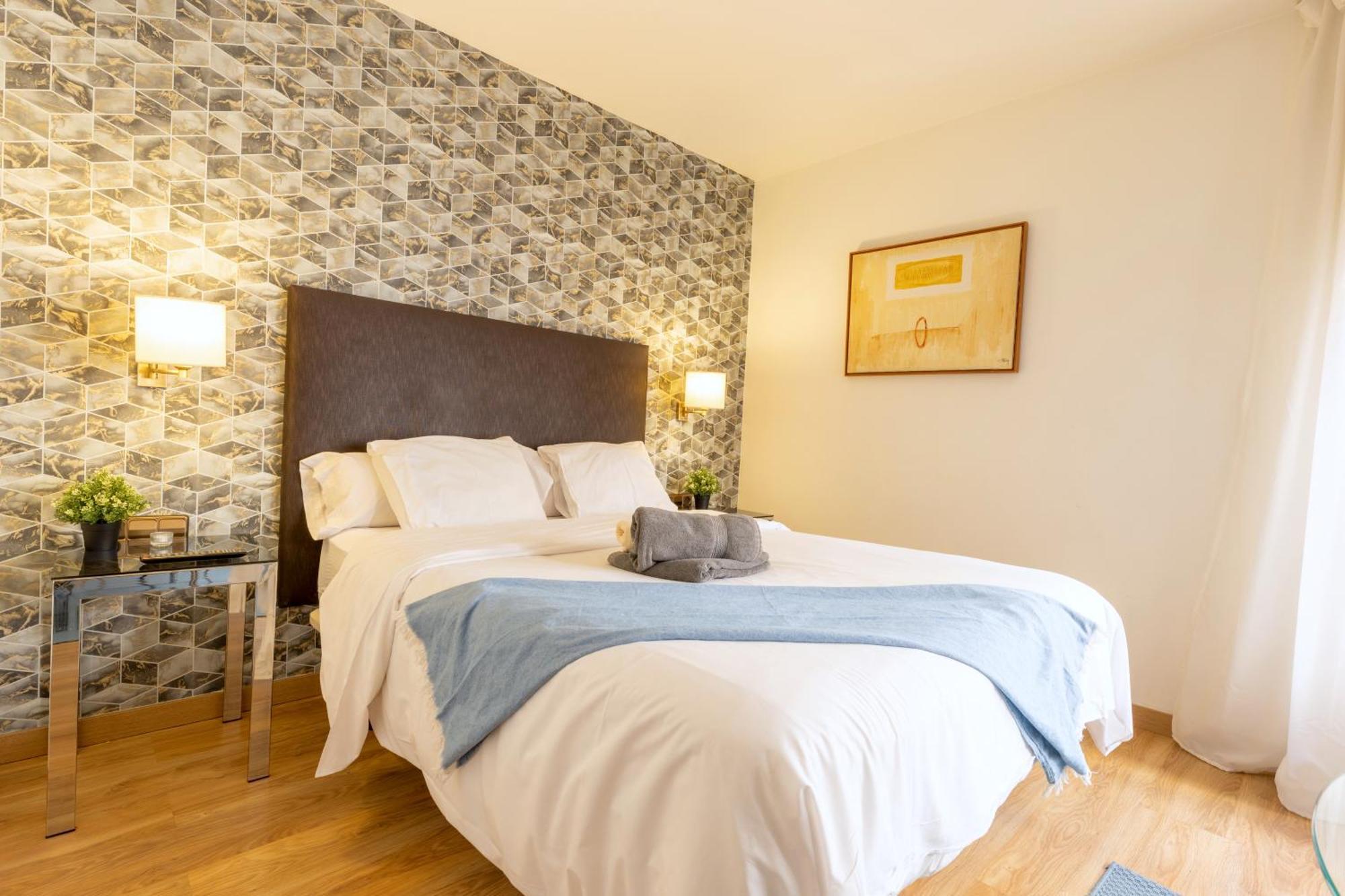 Edificio Leganitos Apartment Мадрид Екстериор снимка